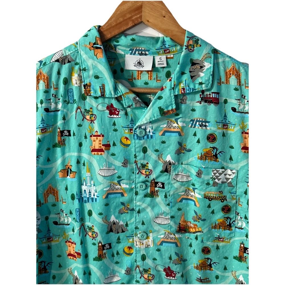 Disney Parks Life Button Up S/S Shirt Small Rock N Roller Coaster Everest Slinky